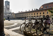 Vigevano, Piazza Ducale